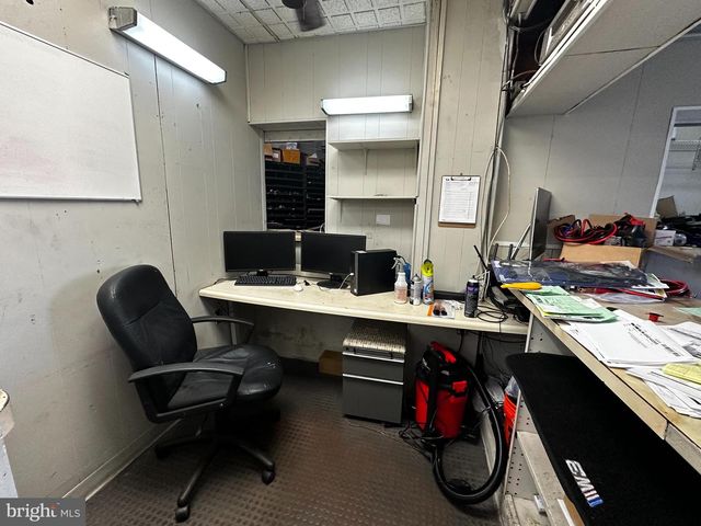 1082 DEKALB ST, Bridgeport, PA 19405