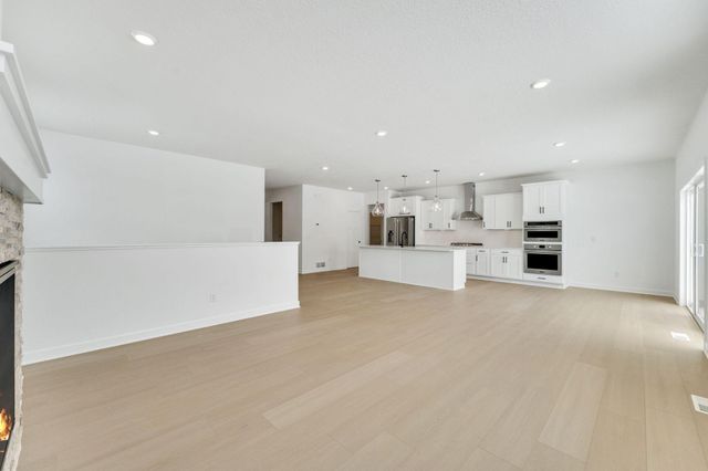 851 Londonderry Lane NW, Rochester, MN 55901