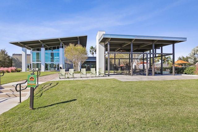 6716 PARK STRAND DRIVE, Apollo Beach, FL 33572