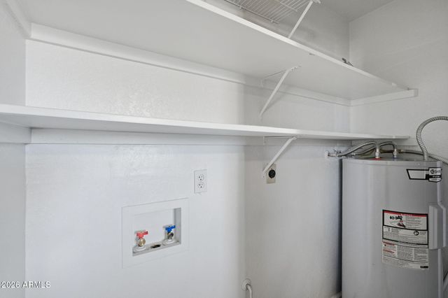 409 W PONTIAC Drive 1, Phoenix, AZ 85027