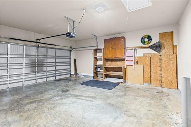 2237 Farrington Loop E, Semmes, AL 36575