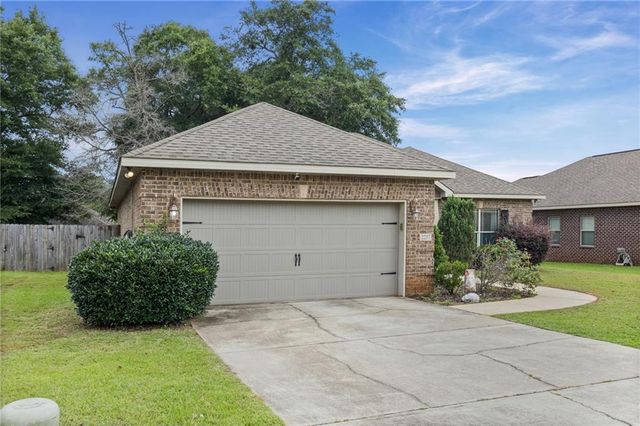 2237 Farrington Loop E, Semmes, AL 36575