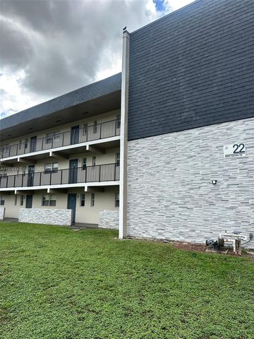 8000 Fairview Dr 306, Tamarac, FL 33321