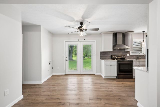 417 Forward Pass Road SW, Pataskala, OH 43062