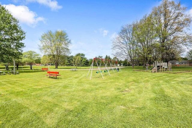 417 Forward Pass Road SW, Pataskala, OH 43062