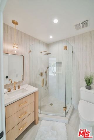 2021 Idaho Avenue, Santa Monica, CA 90403