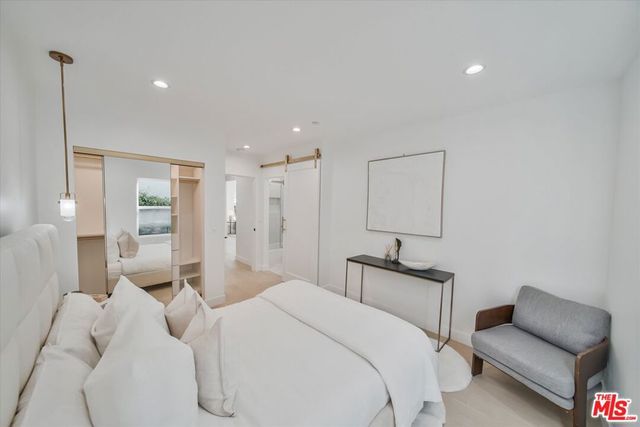 2021 Idaho Avenue, Santa Monica, CA 90403