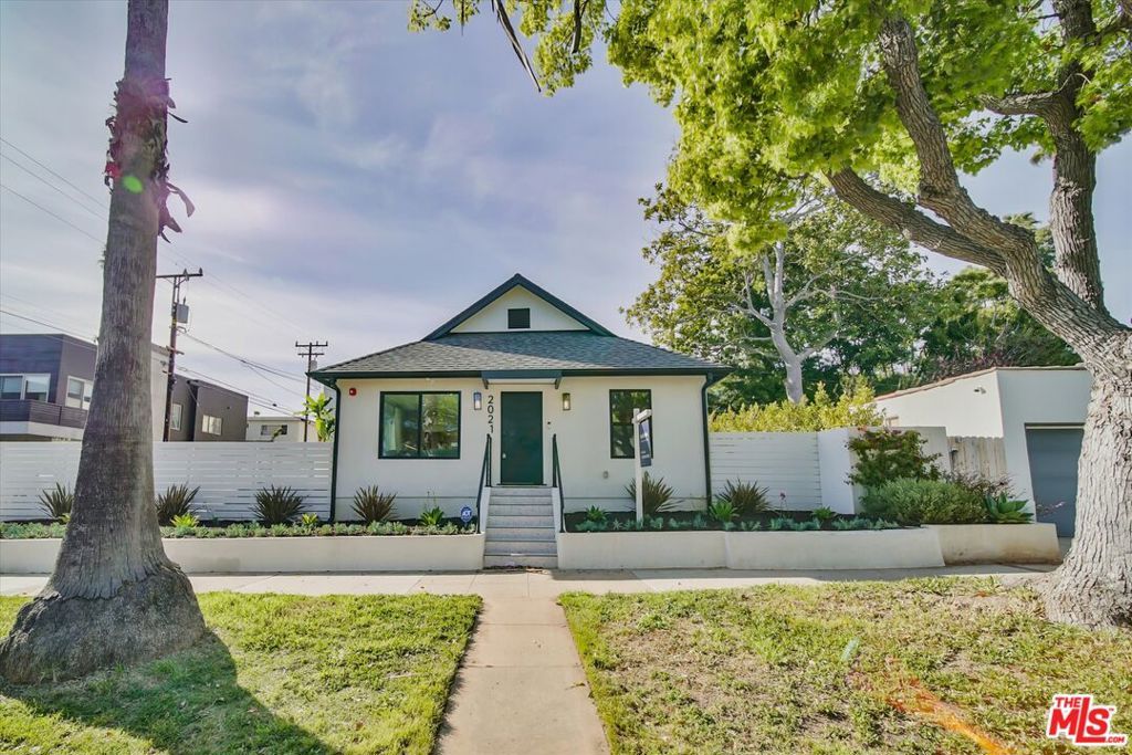 2021 Idaho Avenue, Santa Monica, CA 90403