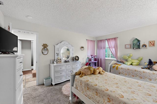 2911 links Lane SE, Rio Rancho, NM 87124