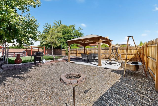 2911 links Lane SE, Rio Rancho, NM 87124