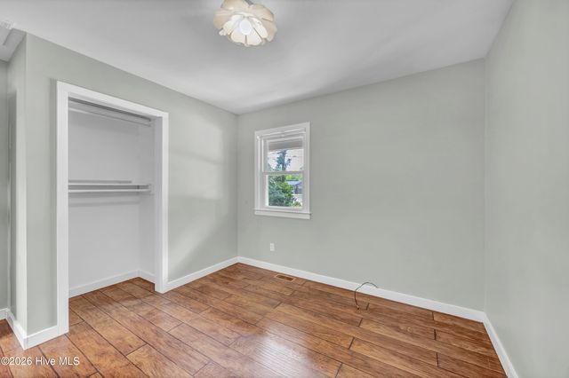 64 Northwood Drive, Wilmington, NC 28405