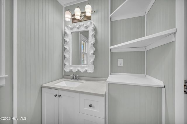 64 Northwood Drive, Wilmington, NC 28405