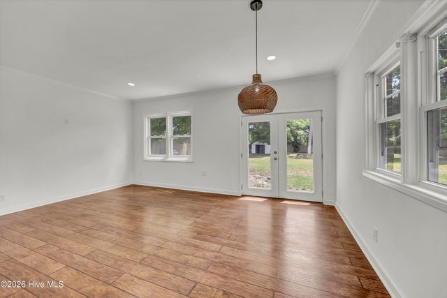 64 Northwood Drive, Wilmington, NC 28405