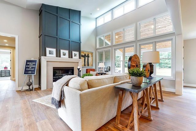 1192 Stags Leap Lane, Ann Arbor, MI 48103
