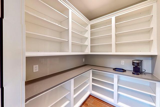 1192 Stags Leap Lane, Ann Arbor, MI 48103