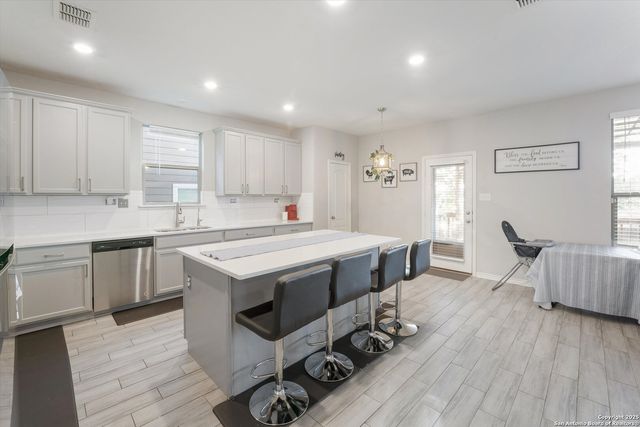 1623 Iron Creek, San Antonio, TX 78245