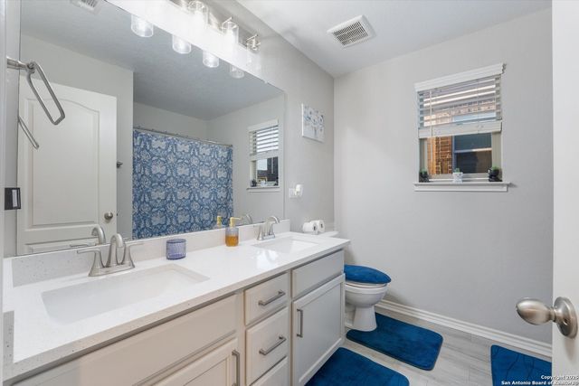 1623 Iron Creek, San Antonio, TX 78245