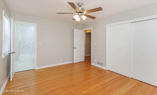 9706 Lanesboro Way, Louisville, KY 40242