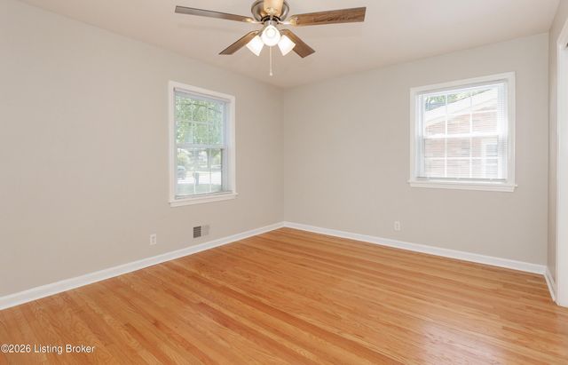 9706 Lanesboro Way, Louisville, KY 40242
