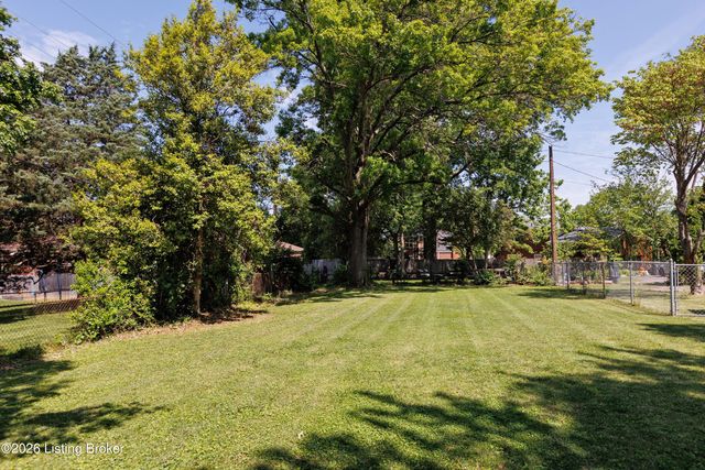 9706 Lanesboro Way, Louisville, KY 40242