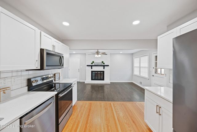 9706 Lanesboro Way, Louisville, KY 40242