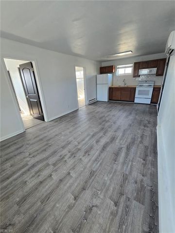 1026 Little Bay Ave Apt 3, Norfolk, VA 23503