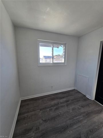 1026 Little Bay Ave Apt 3, Norfolk, VA 23503