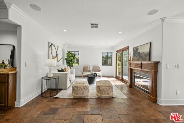 25345 Irving Lane, Stevenson Ranch, CA 91381