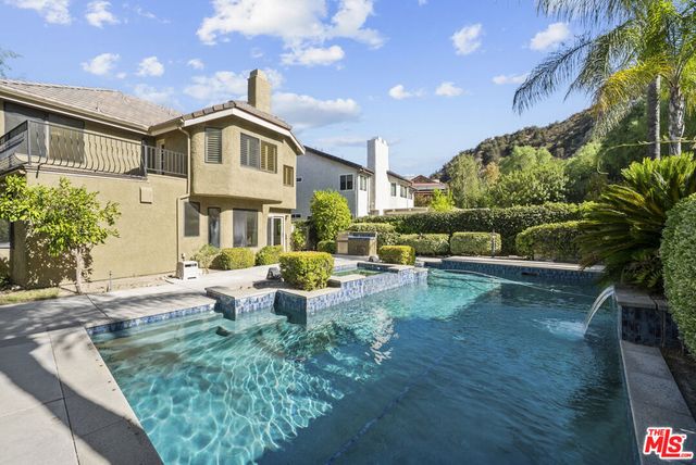 25345 Irving Lane, Stevenson Ranch, CA 91381