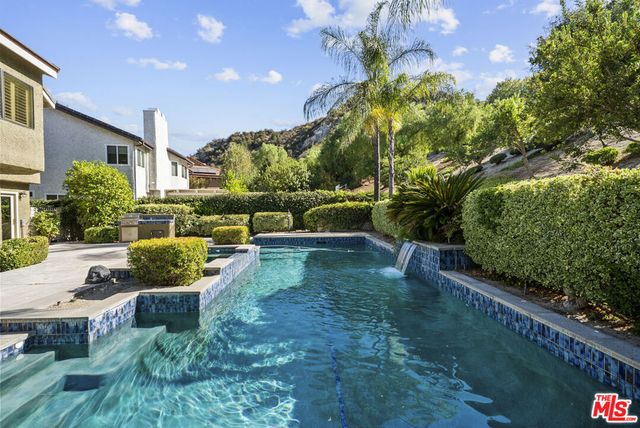25345 Irving Lane, Stevenson Ranch, CA 91381