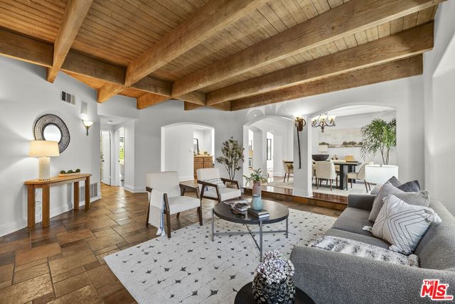 25345 Irving Lane, Stevenson Ranch, CA 91381