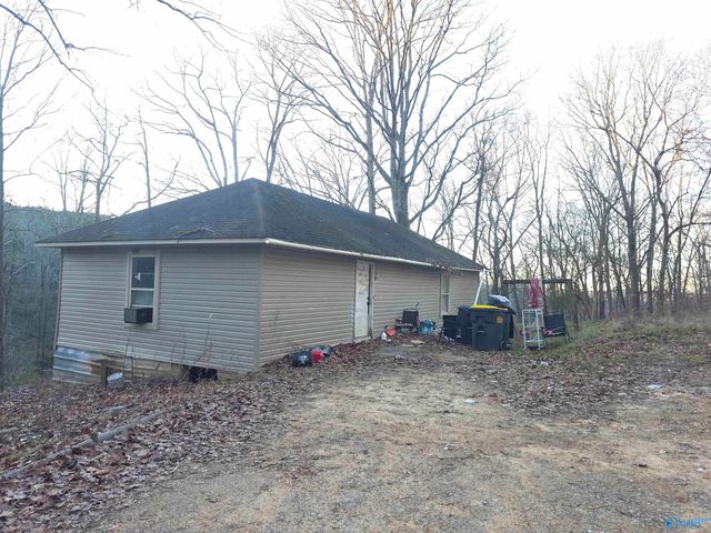 724 Old Hwy 31 S, Falkville, AL 35622