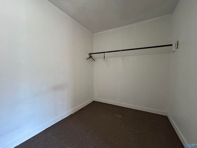 724 Old Hwy 31 S, Falkville, AL 35622