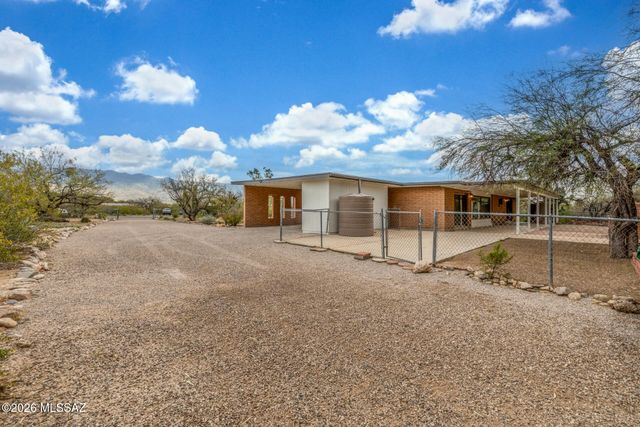 12521 E Calle Tatita, Tucson, AZ 85749