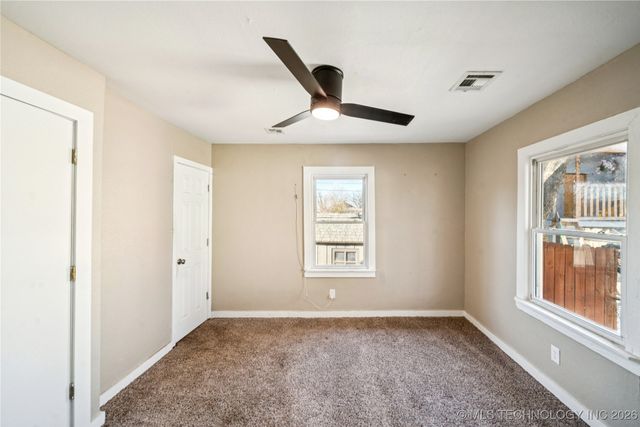 4640 S 30th West Avenue, Tulsa, OK 74107