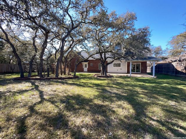 1015 Cap Rock, New Braunfels, TX 78132