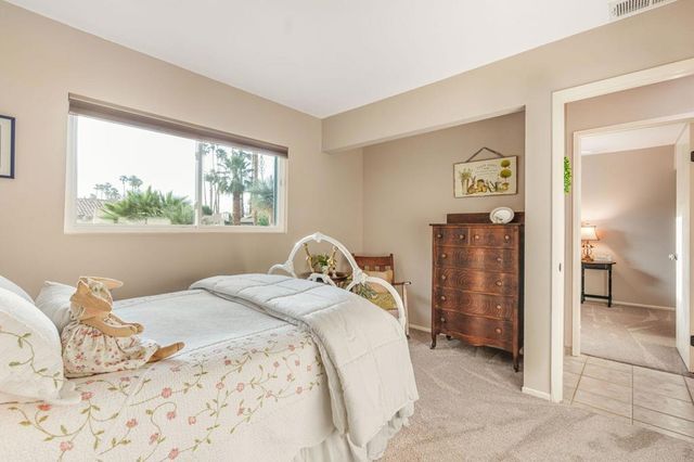 43260 Silktree Lane, Palm Desert, CA 92260