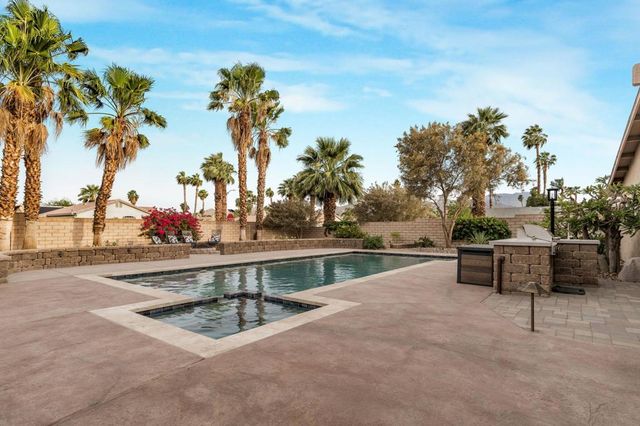43260 Silktree Lane, Palm Desert, CA 92260