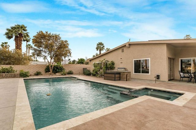 43260 Silktree Lane, Palm Desert, CA 92260