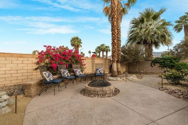 43260 Silktree Lane, Palm Desert, CA 92260