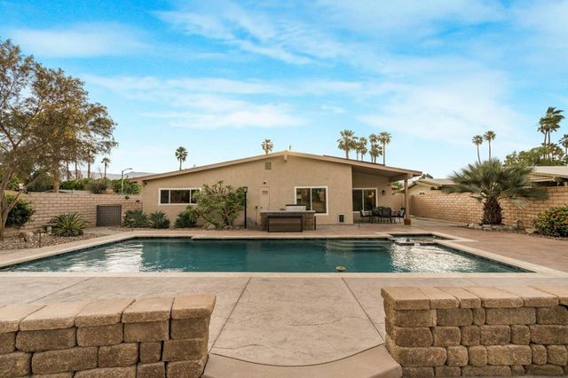 43260 Silktree Lane, Palm Desert, CA 92260