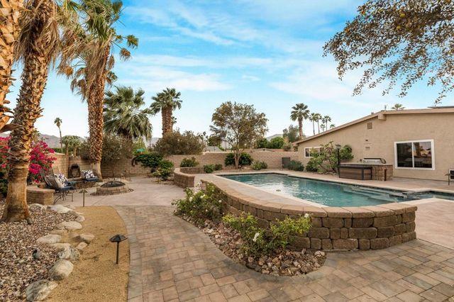 43260 Silktree Lane, Palm Desert, CA 92260