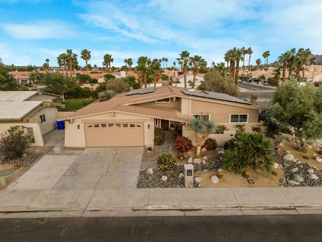 43260 Silktree Lane, Palm Desert, CA 92260