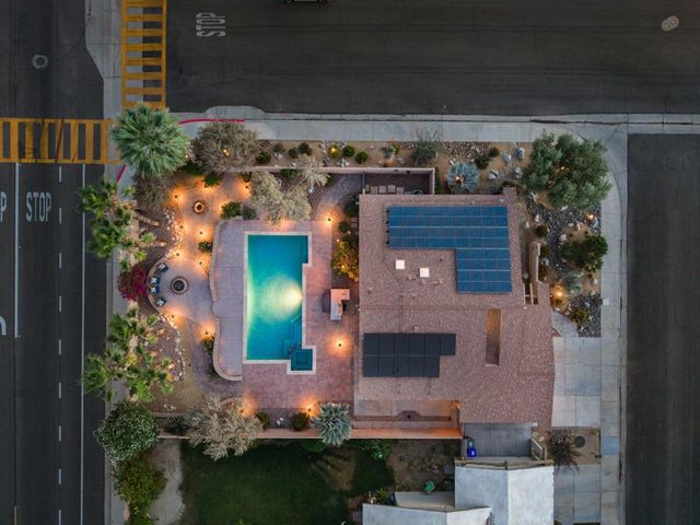 43260 Silktree Lane, Palm Desert, CA 92260