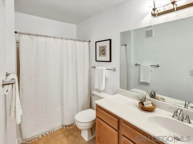 12019 Alta Carmel Ct 282, San Diego, CA 92128