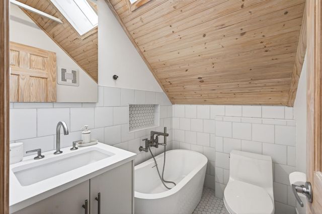 4021 Xerxes Avenue S, Minneapolis, MN 55410