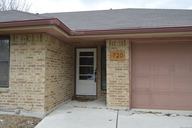 720 Belmont, New Braunfels, TX 78130