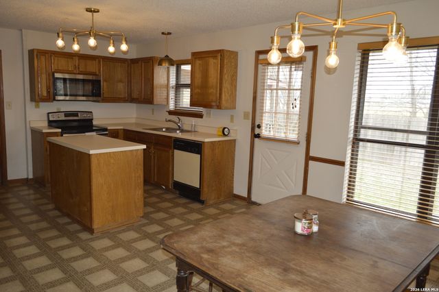 720 Belmont, New Braunfels, TX 78130