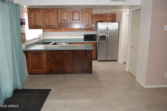 5442 W EL CAMINITO Drive, Glendale, AZ 85302