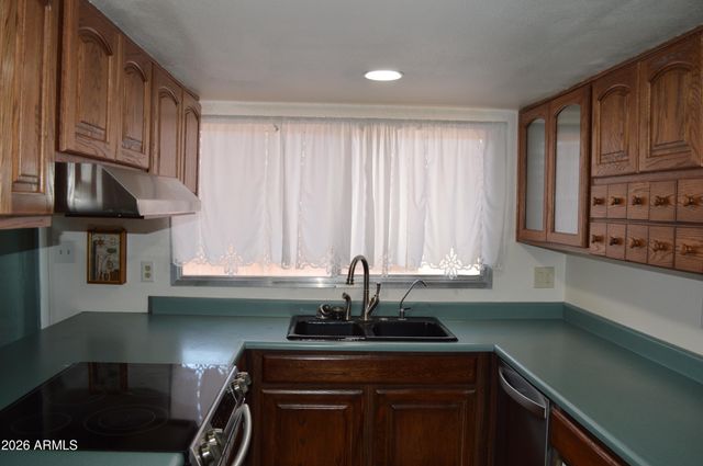 5442 W EL CAMINITO Drive, Glendale, AZ 85302